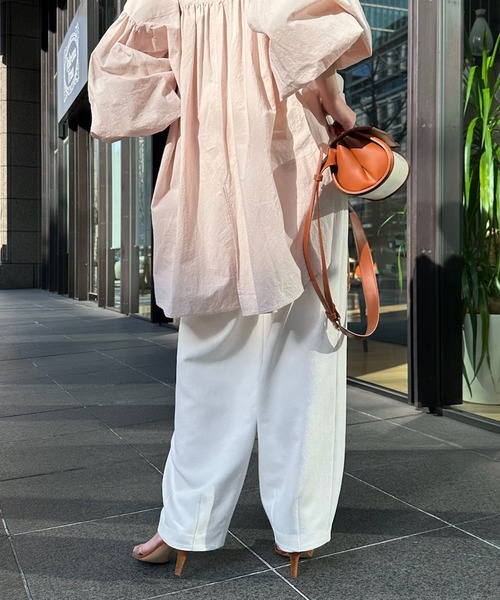 DouDou(ドゥドゥ)の「バルーンパンツ(スラックス・レディース・ホワイト/カーキ・36/38)」の11枚目の写真