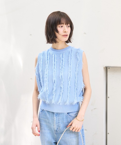 Rouge vif Anna（ルージュヴィフアンナ）の「フリンジニットノースリーブプルオーバー（ニット/セーター・レディース・ブラック/ベージュ/ホワイト/サックスブルー・フリー）」の20枚目の写真