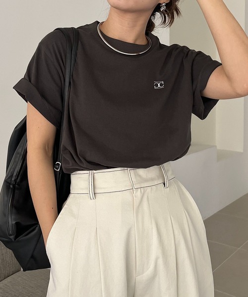 CAPRICIEUX LE'MAGE（カプリシューレマージュ）の「LE'MAGE 1ポイントＴシャツ（Tシャツ/カットソー・レディース・チャコールグレー/ホワイト/ライトグレー/ベージュ/ネイビー・FREE）」の3枚目の写真