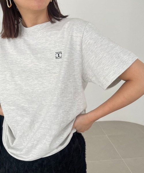 CAPRICIEUX LE'MAGE（カプリシューレマージュ）の「LE'MAGE 1ポイントＴシャツ（Tシャツ/カットソー・レディース・チャコールグレー/ホワイト/ライトグレー/ベージュ/ネイビー・FREE）」の4枚目の写真