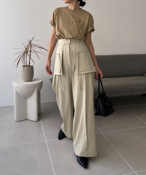 CAPRICIEUX LE'MAGE（カプリシューレマージュ）の「LE'MAGE 1ポイントＴシャツ（Tシャツ/カットソー・レディース・チャコールグレー/ホワイト/ライトグレー/ベージュ/ネイビー・FREE）」の8枚目の写真