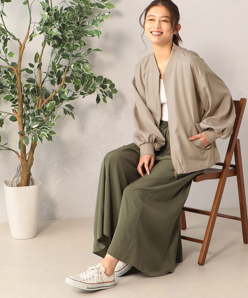 FOUND GOOD（ファウンドグッド）の「イージーケアMA-1（MA-1・レディース・グリーン系8/ベージュ/アイボリー・S/M/L）」の2枚目の写真