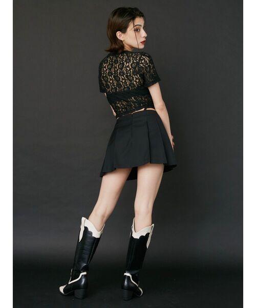 EVRIS(エヴリス)の「オープンウエストプリーツミニスカート(スカート・レディース・グレー/ブラック・MEDIUM/SMALL)」の4枚目の写真