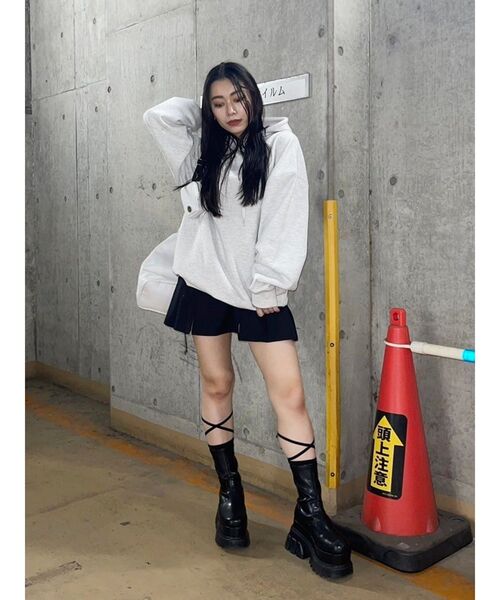 EVRIS(エヴリス)の「オープンウエストプリーツミニスカート(スカート・レディース・グレー/ブラック・MEDIUM/SMALL)」の22枚目の写真