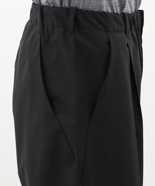 ゴールドウイン One Tuck Tapered Light Pants S 黒 One Tuck Tapered Light Pants – Goldwin Europe