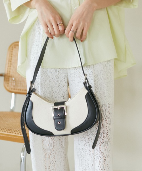 VIS（ビス）の「キャンバスコンビワンショルダー（ショルダーバッグ・レディース・ブラック系その他/ブラウン・FREE）」の2枚目の写真