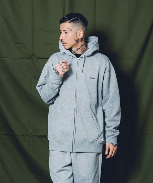 SBCY Sport(エスビーシーワイスポーツ)の「DRY ZIP PARKA-SLUGGER-(パーカー・メンズ・ネイビー/ブラック/グレー・MEDIUM/LARGE/X-LARGE/SMALL/XX-LARGE)」の17枚目の写真