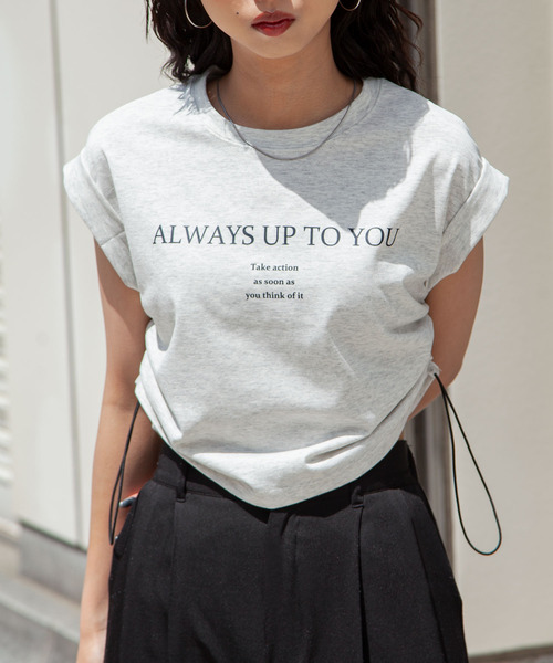 Chillfar（チルファー）の「サイドシャーリングTシャツ（Tシャツ/カットソー・レディース・チャコール/オートミール/ホワイト/ネイビー・FREE）」の6枚目の写真