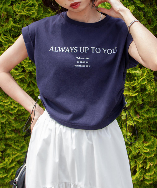 Chillfar（チルファー）の「サイドシャーリングTシャツ（Tシャツ/カットソー・レディース・チャコール/オートミール/ホワイト/ネイビー・FREE）」の7枚目の写真