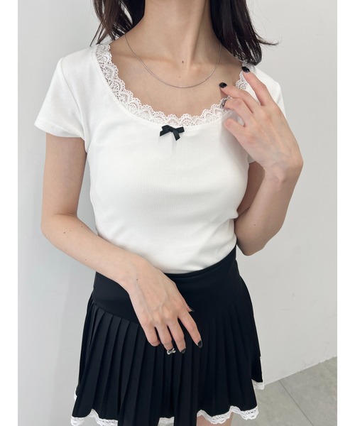 PHILLY(フィリー)の「【PHILLY】フロントリボンコンパクトTシャツ(Tシャツ/カットソー・レディース・ブルー/ブラック/ホワイト・FREE)」の1枚目の写真