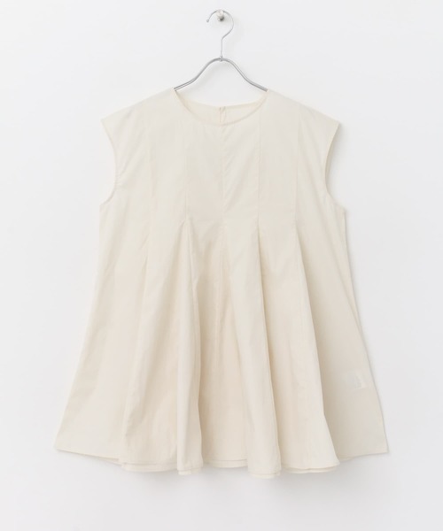 ITEMS URBANRESEARCH（アイテムズ アーバンリサーチ）の「フレンチフレアブラウス（シャツ/ブラウス・レディース・ブラック/オフホワイト/ライトカーキ・FREE）」の17枚目の写真