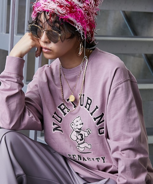 GEVS.（ジェイヴィス）の「 ピグメント染ロングスリーブTシャツ ＜大きいサイズ有＞GEVS.（Tシャツ/カットソー・レディース・オフホワイト/チャコール/ピンク・3L/LL/L/M/5L/4L）」の3枚目の写真