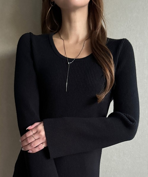 junoah(ジュノア)の「2wayネックリブニット(ニット/セーター・レディース・アイボリー/ブラック/グレー・LARGE/MEDIUM)」の4枚目の写真
