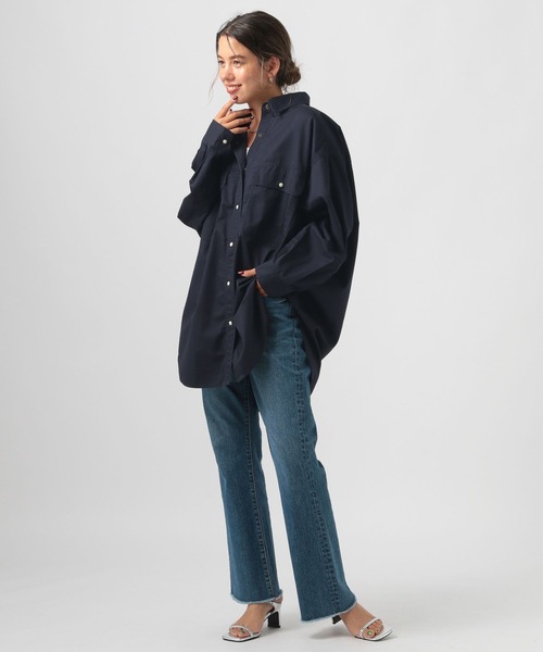 BAYFLOW（ベイフロー）の「[ヒップまでカバーする着丈]コットンツイルビッグシャツ（シャツ/ブラウス・レディース・ネイビー/ライトグレー/カーキ・X-SMALL/SMALL/MEDIUM）」の19枚目の写真