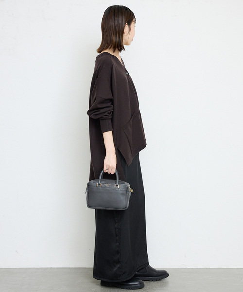 SLOBE IENA　Iラインスカート2024AW 美品
TR Iラインスカート SLOBE IENA（スローブイエナ）の「サテンIラインスカート