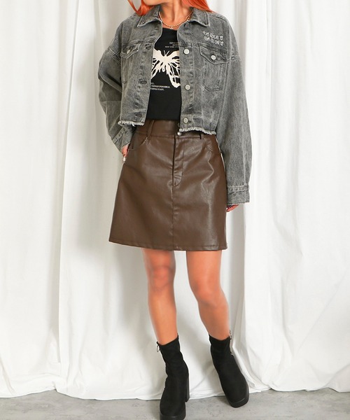 GORGE(ゴージ)の「《サイドライン×美脚効果》レディース 合皮 ミニスカート トレンド 台形シルエット 秋冬春(スカート・レディース・ブラウン/ブラック・F)」の4枚目の写真