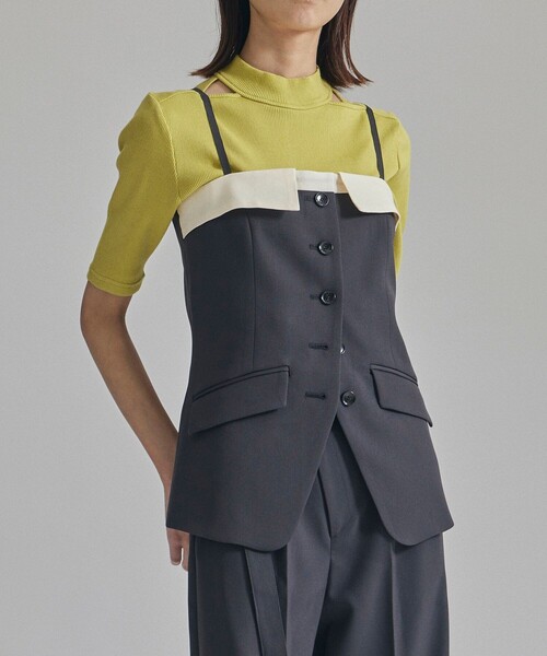 UNITED TOKYO（ユナイテッドトウキョウ）の「オープンラップデザインビスチェ｜セットアップ/春服（キャミソール・レディース・ダークグレー/ベージュ・FREE）」の2枚目の写真