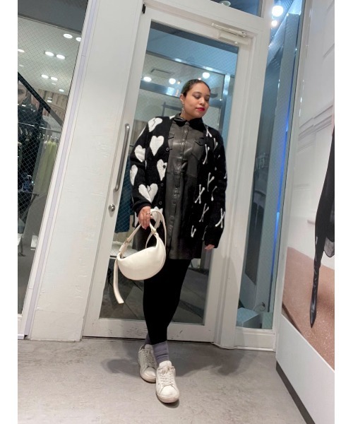 ALLSAINTS（オールセインツ）の「ROCK LEATHER MINI DRESS | ロック レザー ミニ ドレス・ワンピース（シャツワンピース・レディース・ブラック・8/6/4/10）」の12枚目の写真