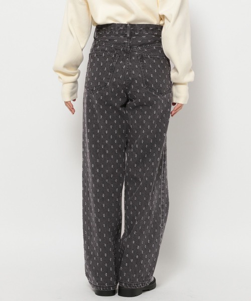 LOWRYS FARM(ローリーズファーム)の「アナアキデニムパンツ 241956(デニムパンツ・レディース・ブラック/ブルー・MEDIUM/SMALL/LARGE)」の20枚目の写真