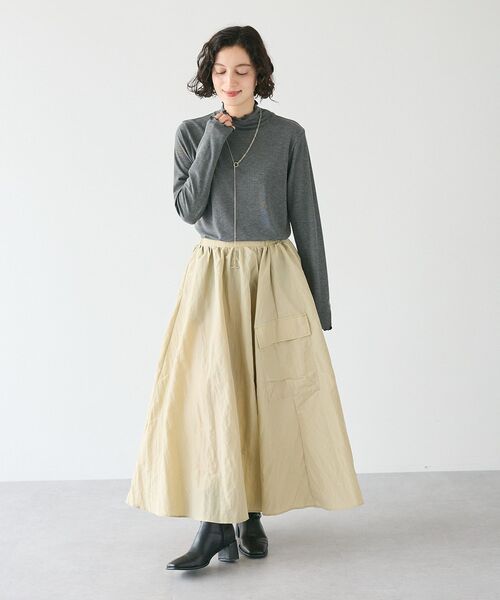 CRAFT STANDARD BOUTIQUE(クラフトスタンダードブティック)の「メロータートルネックインナー(Tシャツ/カットソー・レディース・グリーン/ブラック/アイボリー/マスタード/杢グレー・FREE)」の16枚目の写真