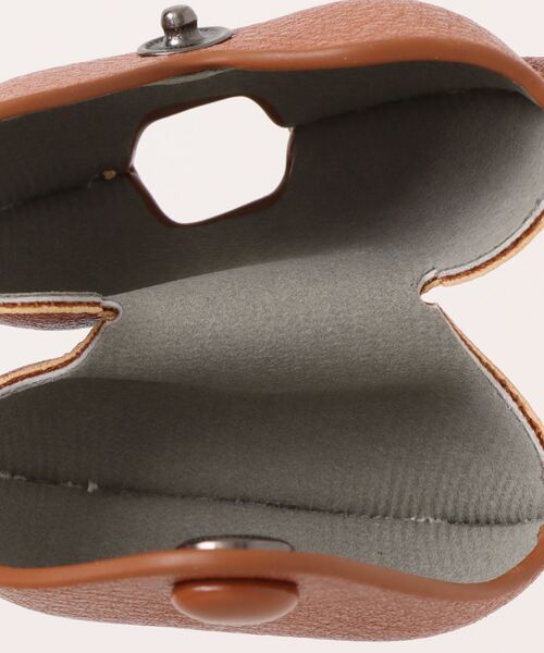 Fun & Daily（ファンアンドデイリー）の「AirPods  4 Protection Case / エアポッズ　第４世代（ヘッドフォン/イヤホン・メンズ・ブラック/ネイビー/レッド/グリーン/ブラウン/ライトブラウン・FREE）」の12枚目の写真