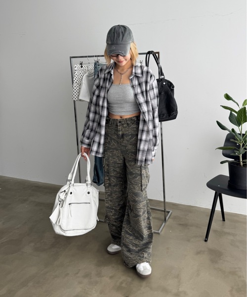 SHAGGIE（シャギー）の「ダブルストラップサイドギャザーインナーキャミソール（キャミソール・レディース・レッド/ホワイト/グレー/ブラック・FREE）」の12枚目の写真