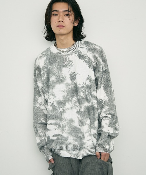 Shoowtime(ショウタイム)の「all over printed crew knit sweater / オールオーバープリンテッドクルーニットセーター(ニット/セーター・メンズ・ホワイト/ブラック/グレー・MEDIUM/X-LARGE/LARGE)」の6枚目の写真