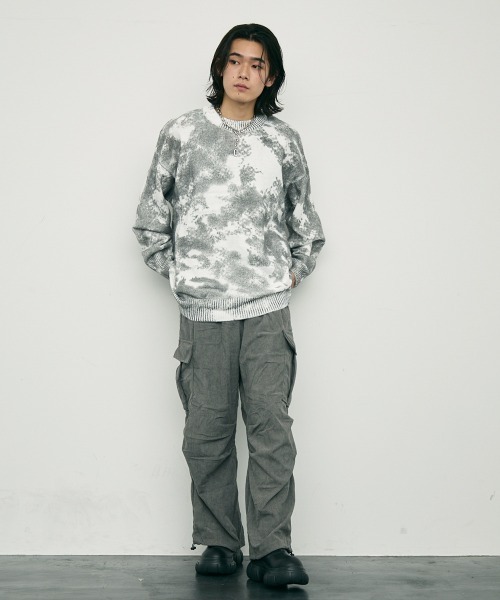 Shoowtime(ショウタイム)の「all over printed crew knit sweater / オールオーバープリンテッドクルーニットセーター(ニット/セーター・メンズ・ホワイト/ブラック/グレー・MEDIUM/X-LARGE/LARGE)」の13枚目の写真