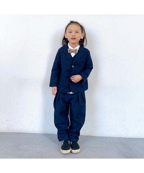 BREEZE(ブリーズ)の「【セットアップ可】フォーマルジャケット(スーツジャケット・キッズ・ネイビー/グレー・130/120/110/100/90)」の12枚目の写真