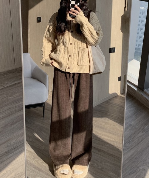 DAY CLOSET（デイ クローゼット）の「【大きいサイズ有/裏起毛】冬もぽかぽか。ヘリンボーン柄コーデュロイワイドイージーパンツ レディース（その他パンツ・レディース・ブルー/グレー/ブラック/アイボリー/ピンク/ブラウン・L/M/S/XL）」の12枚目の写真