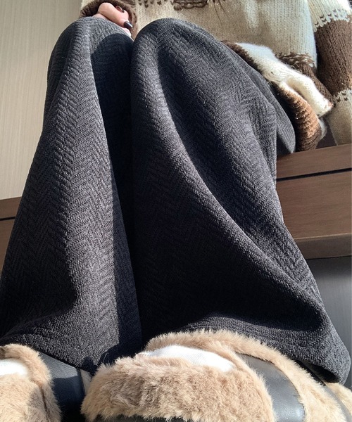 DAY CLOSET（デイ クローゼット）の「【大きいサイズ有/裏起毛】冬もぽかぽか。ヘリンボーン柄コーデュロイワイドイージーパンツ レディース（その他パンツ・レディース・ブルー/グレー/ブラック/アイボリー/ピンク/ブラウン・L/M/S/XL）」の9枚目の写真