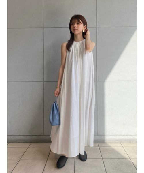 ミラオーウェン　ギャザーボリュームノースリワンピース【手洗い可能】 Mila Owen（ミラオーウェン）の「ギャザーボリュームノースリ