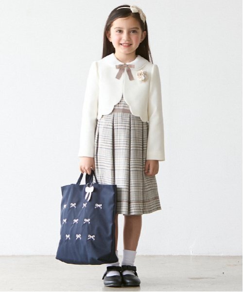 petit main（プティマイン）の「刺しゅうレッスンバッグ（トートバッグ・キッズ・ネイビー/ラベンダー・F）」の3枚目の写真