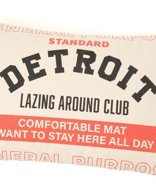 niko and...(ニコアンド)の「オリジナルロゴクッション(クッション/クッションカバー・レディース・レッド/ブルー・0)」の8枚目の写真