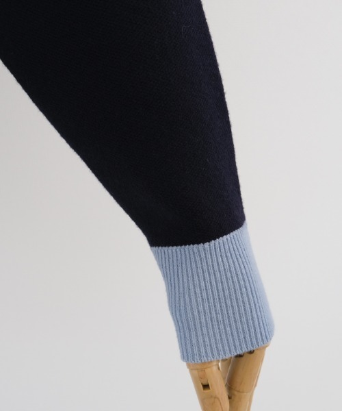 aquagarage（アクアガレージ）の「バイカラーカーディガン（カーディガン/ボレロ・レディース・ネイビー/ベージュ/ブラック・M/L）」の5枚目の写真