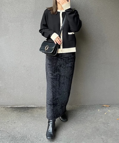 aquagarage（アクアガレージ）の「バイカラーカーディガン（カーディガン/ボレロ・レディース・ネイビー/ベージュ/ブラック・M/L）」の18枚目の写真