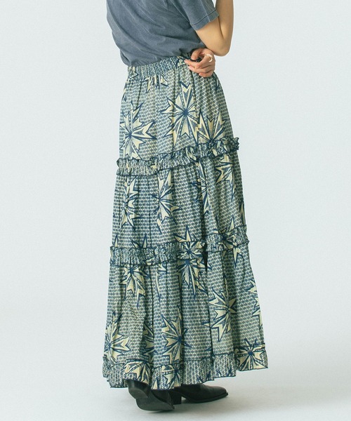 ROSE BUD（ローズバッド）の「(mag.by c)PRINT TIERED SKIRT（スカート・レディース・ブルー/ブラウン・ONE SIZE）」の9枚目の写真