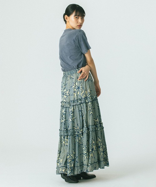 ROSE BUD（ローズバッド）の「(mag.by c)PRINT TIERED SKIRT（スカート・レディース・ブルー/ブラウン・ONE SIZE）」の15枚目の写真