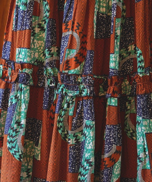 ROSE BUD（ローズバッド）の「(mag.by c)PRINT TIERED SKIRT（スカート・レディース・ブルー/ブラウン・ONE SIZE）」の22枚目の写真