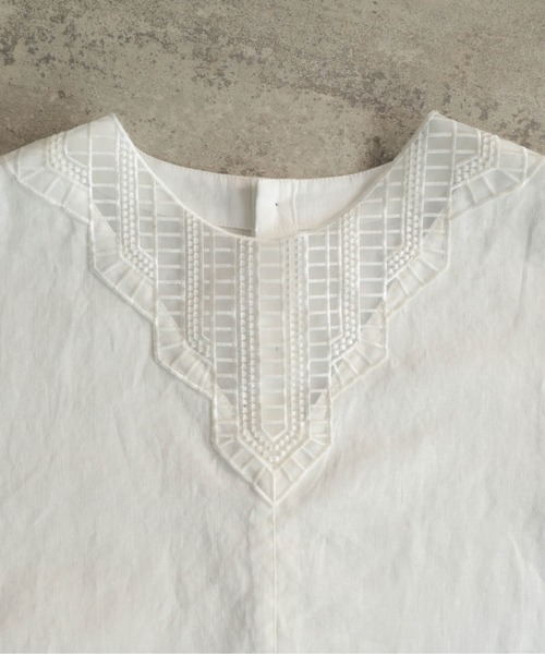 NOMBRE IMPAIR（ノンブルアンペール）の「チュールパーツ付キ綿麻　フレンチブラウス（シャツ/ブラウス・レディース・ブラック/ホワイト・FREE）」の7枚目の写真