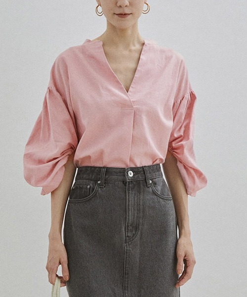 SALON adam et rope'（サロン アダム エ ロペ）の「【ZOZOTOWN限定】パフスリーブスキッパーブラウス（シャツ/ブラウス・レディース・ホワイト/ライトブルー/ネイビー/カーキ/スモークピンク/ライトベージュ・マルチサイズ）」の6枚目の写真