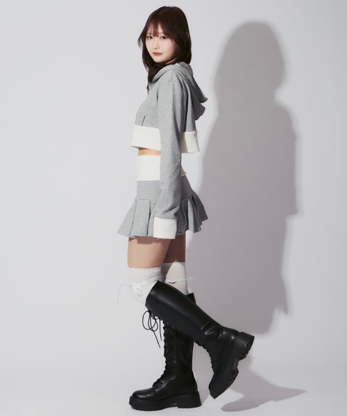 ALLuRing ChaRm(アリュリングチャーム)の「【2点セット】Bycolor Hoodie Set Up / バイカラーフーディーセットアップ(パーカー・レディース・グレー/ブラック・FREE)」の18枚目の写真