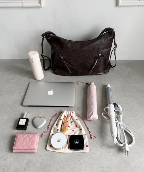 Loueme（ルエム）の「ヴィンテージライク2WAYリボンショルダーバッグ（ショルダーバッグ・レディース・ブラウン/ダークブラウン/ブラック・FREE）」の18枚目の写真