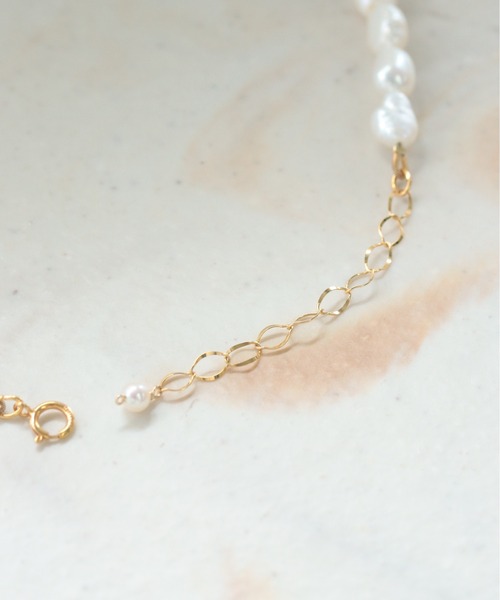 NOIR DE POUPEE(ノワールドプーペ)の「beau temps K14GF 淡水パール バロックショート ネックレス(ネックレス・レディース・ホワイト・FREE)」の10枚目の写真