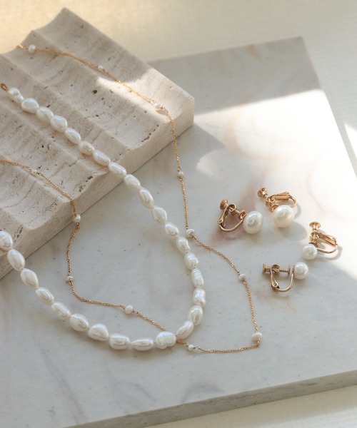 NOIR DE POUPEE(ノワールドプーペ)の「beau temps K14GF 淡水パール バロックショート ネックレス(ネックレス・レディース・ホワイト・FREE)」の13枚目の写真