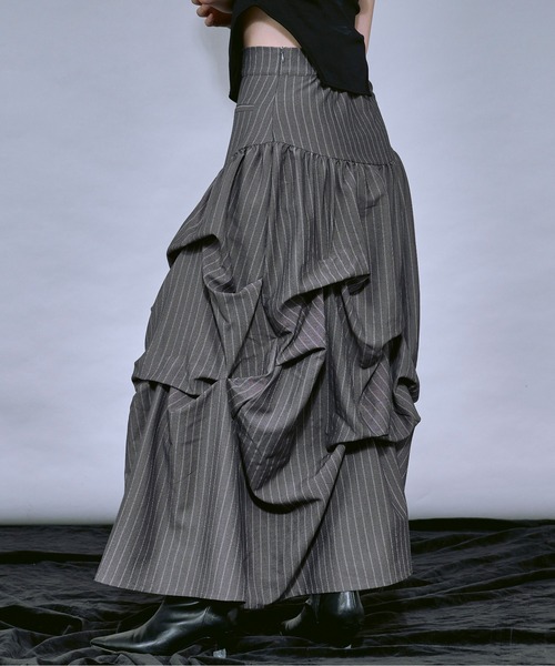 Ezick(エジック)の「Assorted Tuck ボリュームタックスカート/setup対応(スカート・レディース・グレー/ブラック/ブラック系その他/オフホワイト・FREE)」の14枚目の写真