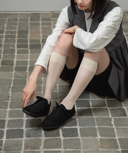 【関税込み】Undercoverism グリーン Rose スニーカー Undercoverismのグリーン Rose スニーカーがセール中