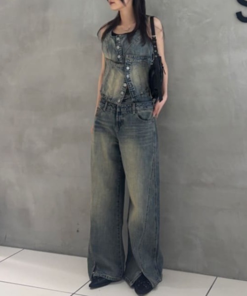 SLY（スライ）の「【限定展開】LAYERED CORSET DENIM BUSTIER-C レイヤード コルセット デニム ビスチェ シー（キャミソール・レディース・ブルー・FREE）」の15枚目の写真