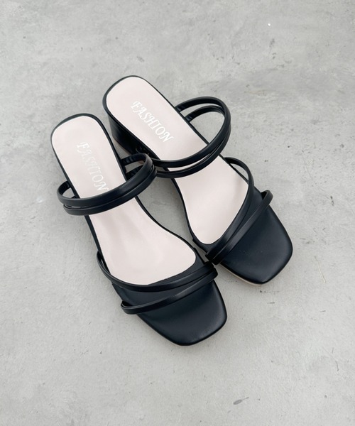 CLEA(クレア)の「ナローストラップサンダル(サンダル・レディース・ブラック/アイボリー・23.5cm/24.5/23.5/24.5cm)」の20枚目の写真