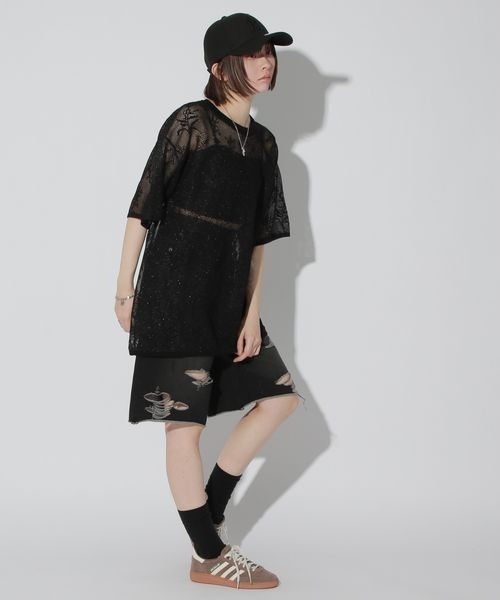 Anui（アニュイ）の「【UNISEX/2サイズ展開】カットハーフデニム（その他パンツ・レディース・ブラック/ブルー・MEDIUM/SMALL）」の6枚目の写真